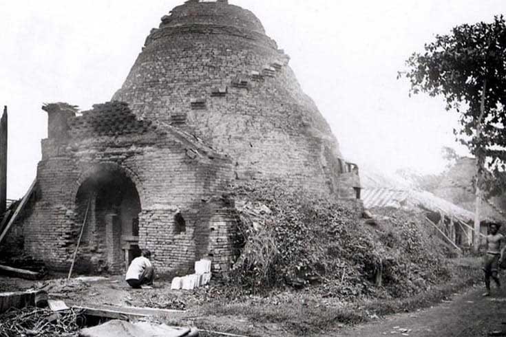 Discover the Timeless Beauty of Bat Trang Pottery Village